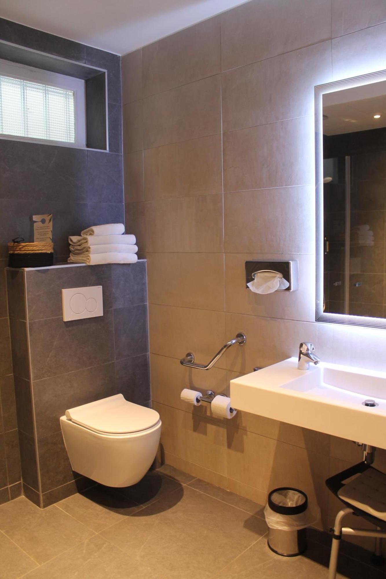 Avia Hotel Saphir Montparnasse Paris Exterior foto